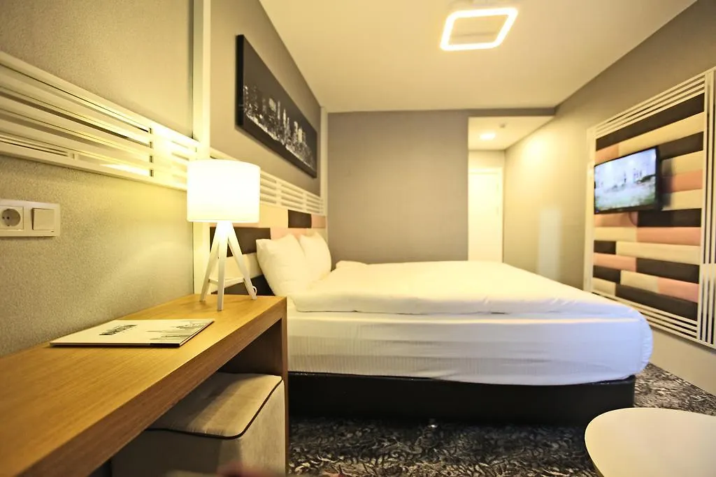 אנקרה Manhattan Hotel