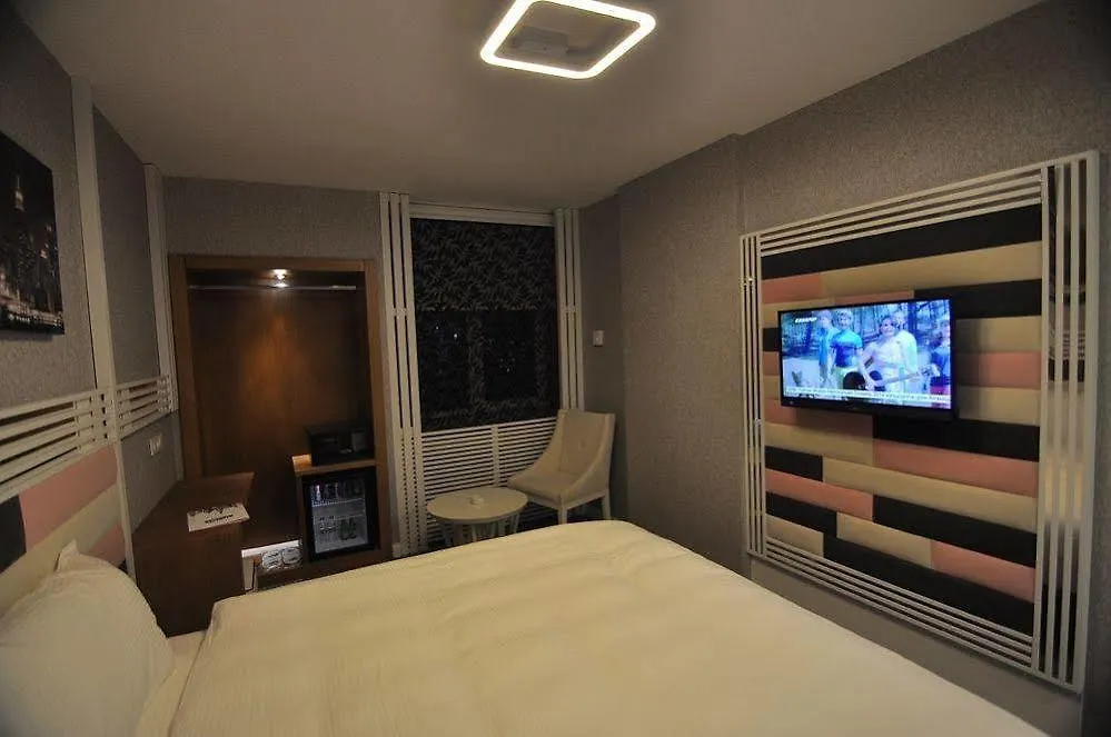 אנקרה Manhattan Hotel