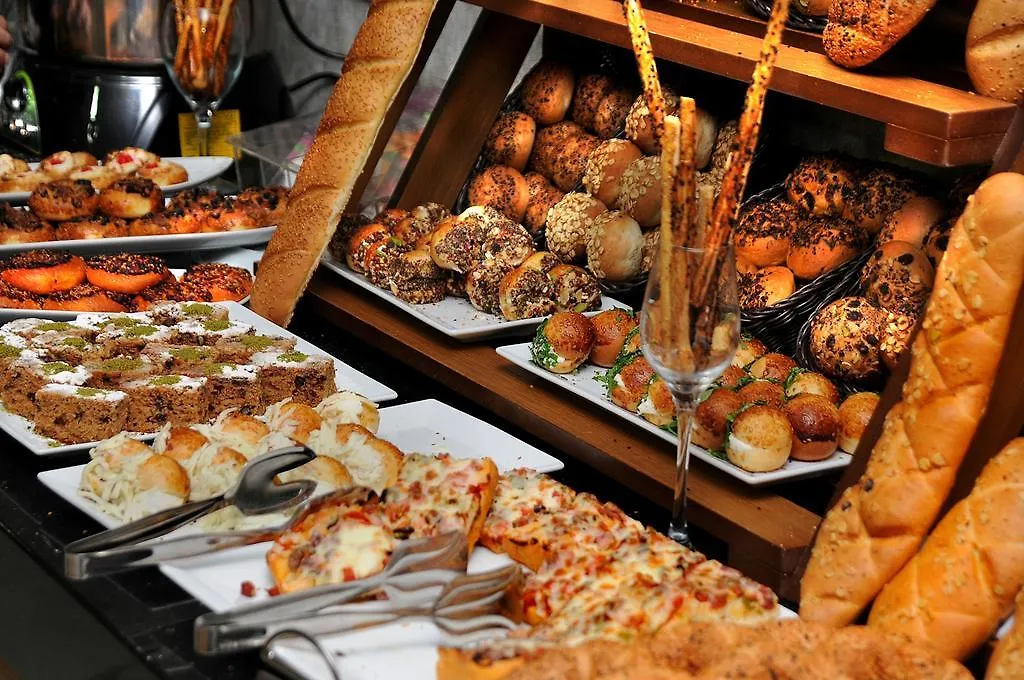 ****  Manhattan Hotel Ankara Turkey